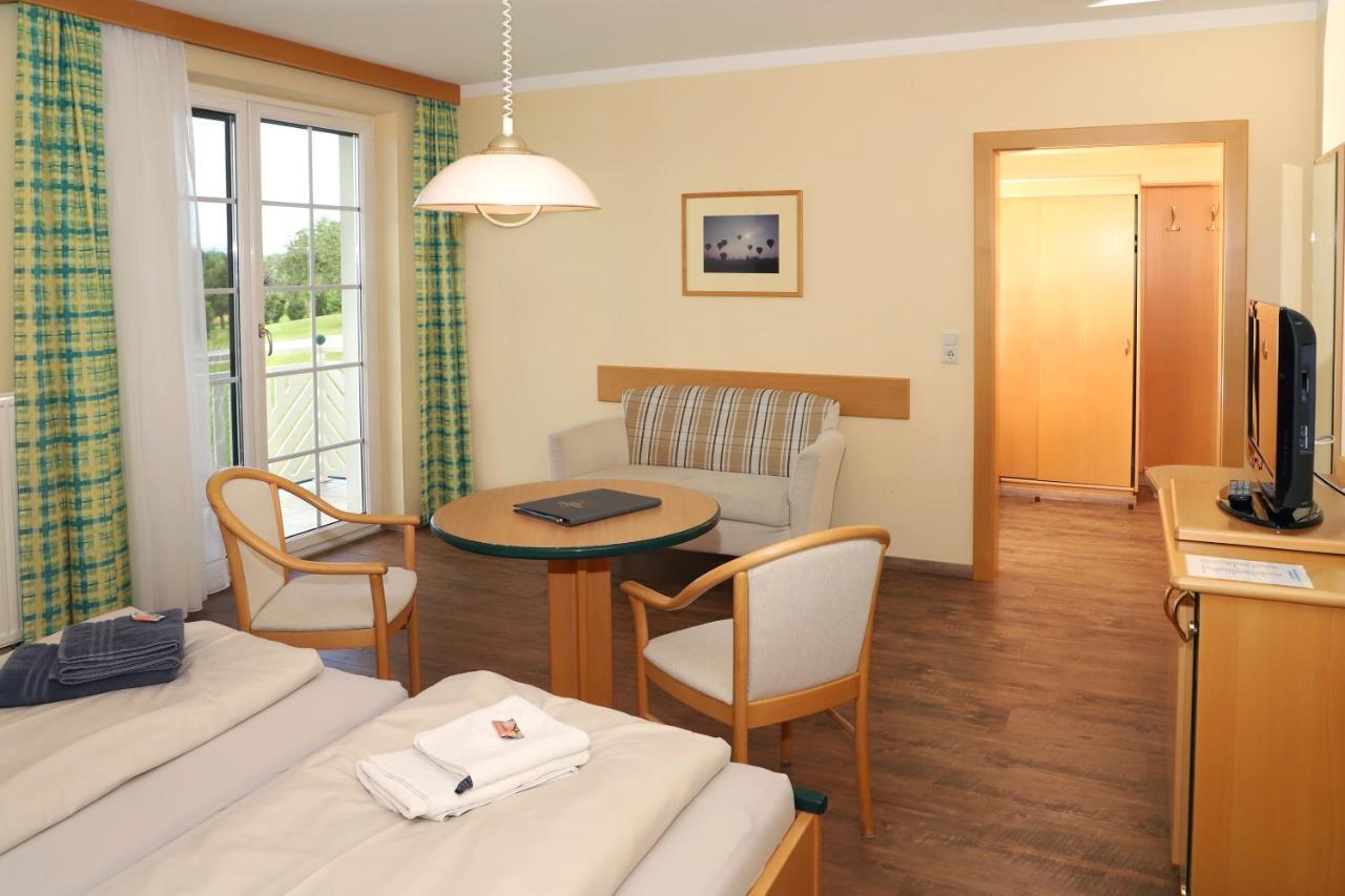 Sonntagsberg Hof Familie Fiedler Hotel Bad Waltersdorf Bagian luar foto