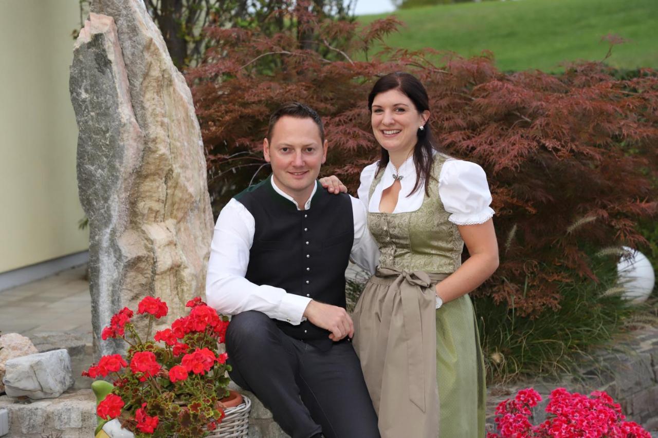 Sonntagsberg Hof Familie Fiedler Hotel Bad Waltersdorf Bagian luar foto